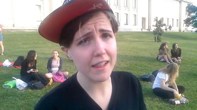 Hannah Hart's message to me ! смотреть онлайн