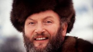 Ivan Rebroff sings Russian folk songs - 8. Along the River Kazan