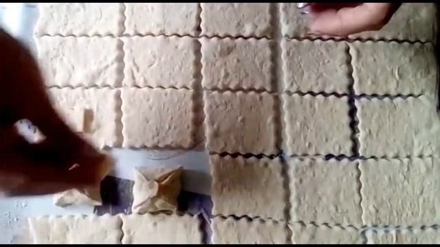 Супер Быстрые конвертики из слоеного теста с сыром/Super Fast Puff Pastry Cheese Envelopes !!! смотреть онлайн