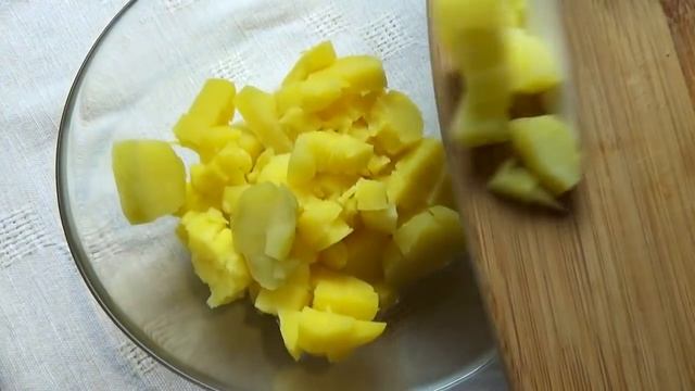 Салат Северная жемчужина. Салат с семгой рецепт. Как сделать салат из сёмги смотреть онлайн