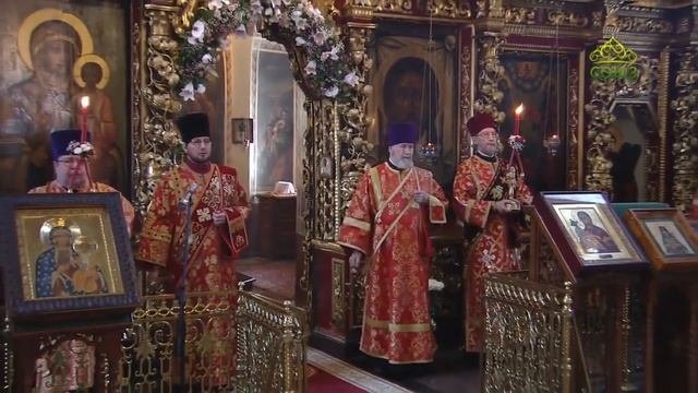 Встреча и облачение митрополита  Ювеналия