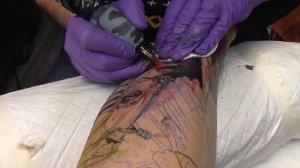 Перекрытие старой татуировки цветом. 1 сессия