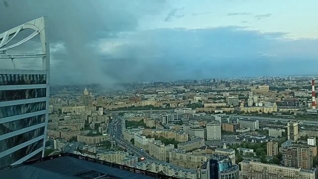 Вид на Москву с 57 этажа Москва-Сити смотреть онлайн