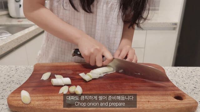 sub)고구마볼 만들어 즉석떡볶이, 아보카도 오픈토스트 먹고 학교 가는 일상, 간장닭봉구이, 투다리 김치우동, 크래미볶음밥, 깐풍기