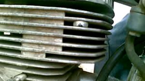 Звонкий стук в цилиндре ИЖ Планета-5