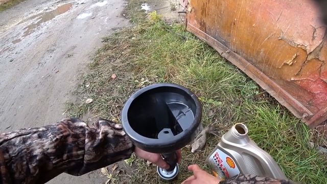 Skoda Octavia 1,6 BFQ 2008. Замена масла в двигателе. смотреть онлайн