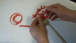 Как завязать маленький бантик с помощью вилки