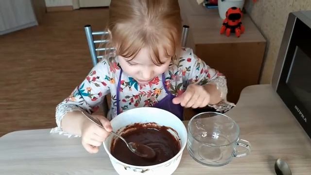 Шоколадный кекс за 5 минут в микроволновке!