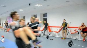 Убойная CrossFit тренировка: комплекс парных упражнений