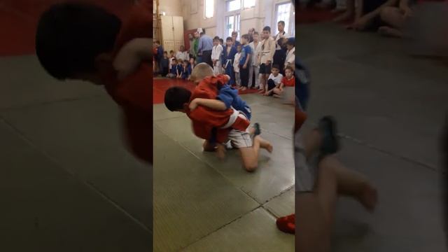 Самбо за 1 место(4) смотреть онлайн