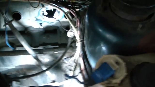 Ваз 21099 Шайба тросика сцепления провалилась в моторный щит