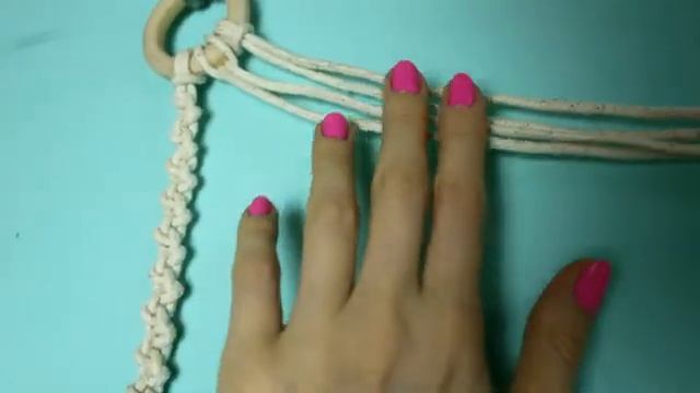 Наводим уют. Кашпо в технике макраме. Видео-урок_[360p] смотреть онлайн