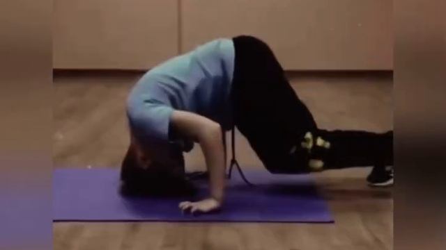 Как проходят танцы? смотреть онлайн