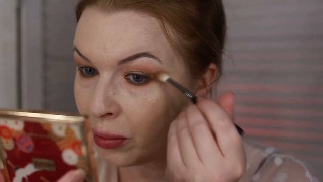 001. Mini Retro NATASHA DENONA. Свотчи на глазах. Два макияжа для нависшего века. смотреть онлайн