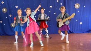 Палаткина Вероника 8лет  Вечеринка у малинки ( Младшая средняя группа (7-9 лет)