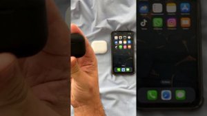 Обзор наушников More Choice BW31S и Airpods 3