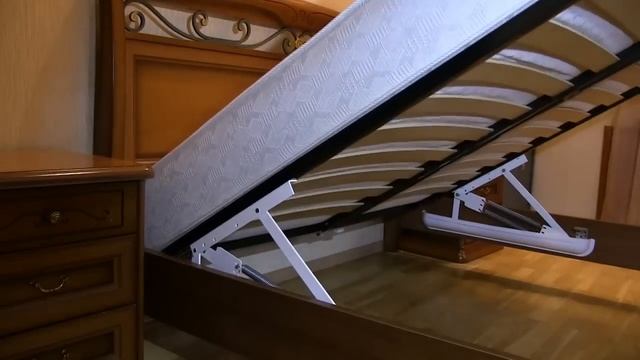 Подъемный механизм для кровати Swing-Away Super. смотреть онлайн