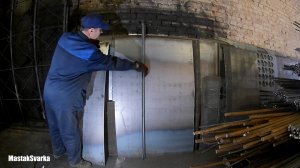 Как отрезать ровно лист металла