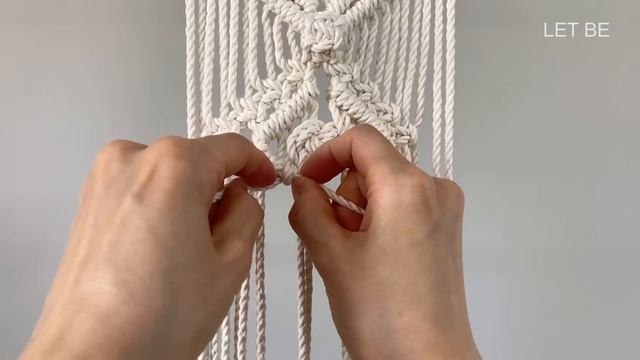 DIY | macrame curtain back drop wall hanging | 마크라메 커튼 백 드롭 월 행잉 смотреть онлайн