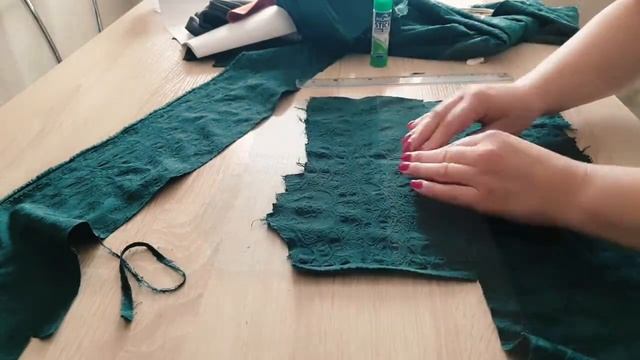 КРОЮ ОБТАЧКУ ГОРЛОВИНЫ ИЗ КУСОЧКОВ
