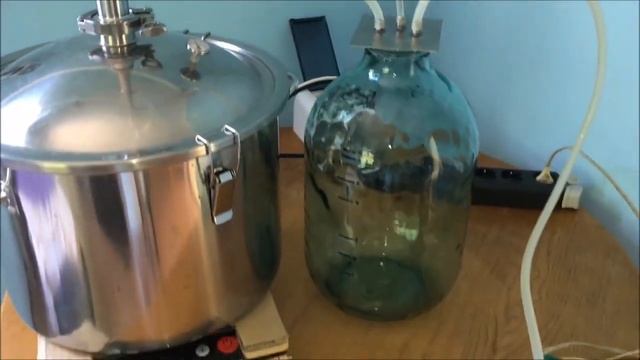 Вакуумная двойная перегонка браги из мушмулы смотреть онлайн