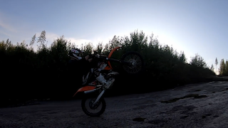 KTM SX 125 против SX-F 250 кто круче? смотреть онлайн