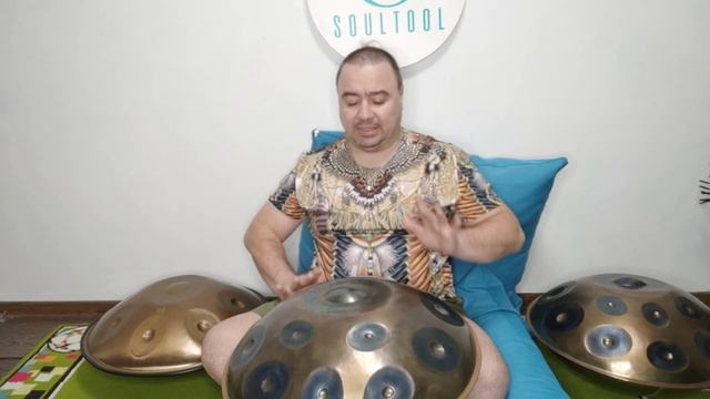 Прежде чем начать играть на Хендпане, необходимо разогреть пальцы рук. Разминка Гамма всеми пальцам смотреть онлайн