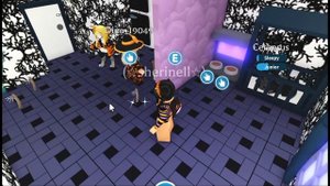 ?Топ 3 ИДЕИ КАК ОБУСТРОИТЬ ДОМ В АДОПТ МИ Roblox ОЦЕНКА домов в Adopt me Roblox