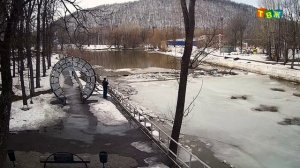 На Симу растаял лёд