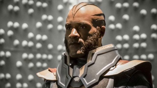 The Monitor RETURNS! The Flash Season 6 Set Photos! смотреть онлайн