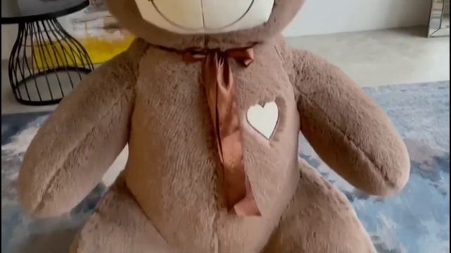 Плюшевый медведь 200 см смотреть онлайн