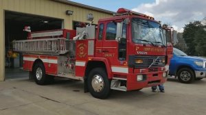 GovDeals: 1990 VOLVO FE7 PUMPER