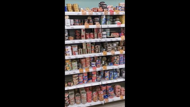 РОССИЙСКИЙ МАГАЗИН. ЕСТЬ ВСЕ: МАСЛО, САХАР И МНОГО ЧЕГО ЕЩЕ смотреть онлайн