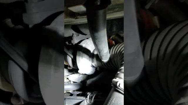 99 Mercedes 300E coolant leak (intercooler for turbo) смотреть онлайн