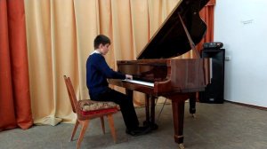 Евгений Ткаченко, Харцызская школа искусств, 5 класс. Л.Шитте "Этюд" фа минор.