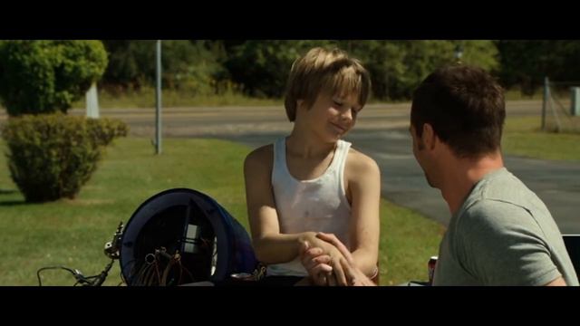 Клип из фильма Живая сталь смотреть онлайн