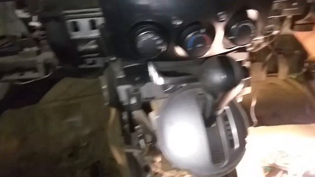 Мазда Демио/мазда 2, отказали датчики дверей, не работают поворотники, причина, ремонт смотреть онлайн