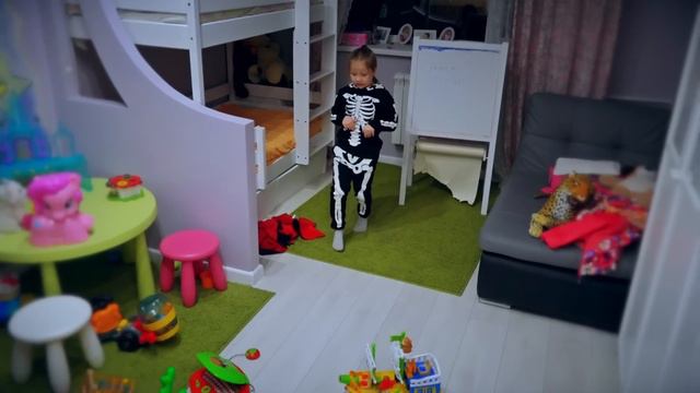 HOme Alone on Halloween! Who's come for me??? THE NIGHTMARE HAS BECOME REAL! funny video for kids смотреть онлайн