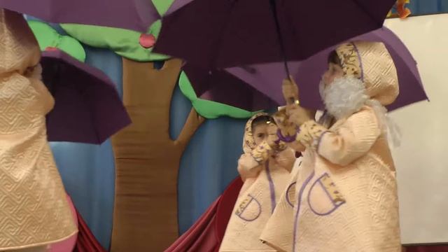 Танец с зонтиками на осеннем утреннике 2016 в средней группе Муз рук Максюта Г В смотреть онлайн