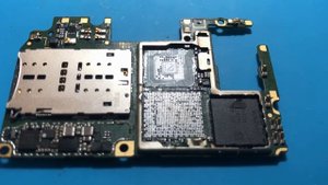 Отчет по ремонту Huawei P20 Lite / не включается.