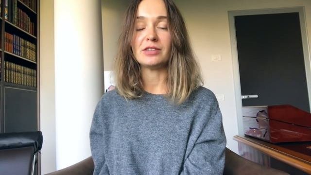 как итальянки на праздники одеваются ?