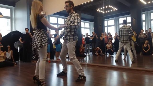 Анна Желтова и Антон Лужняк смотреть онлайн