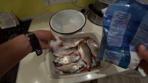 Как ЗАВЯЛИТЬ РЫБУ. Сушеная Рыба. Безопасный Способ Засолки Таранки.