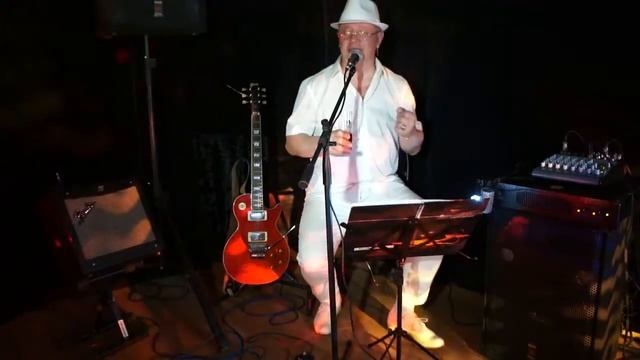 Заплаканный платок