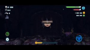 Мрачная акула-молот в игре Hungry Shark Evolution.