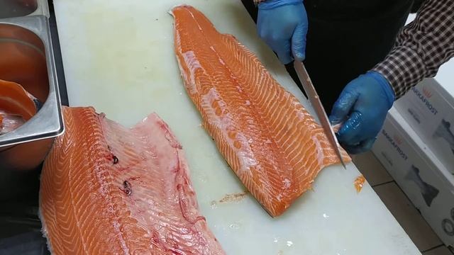 как правильно разделать Рыбу. Лосось смотреть онлайн