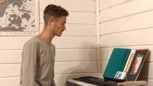 Зажим гортани при пении. Как избавиться. Вокал онлайн. Россия. Москва