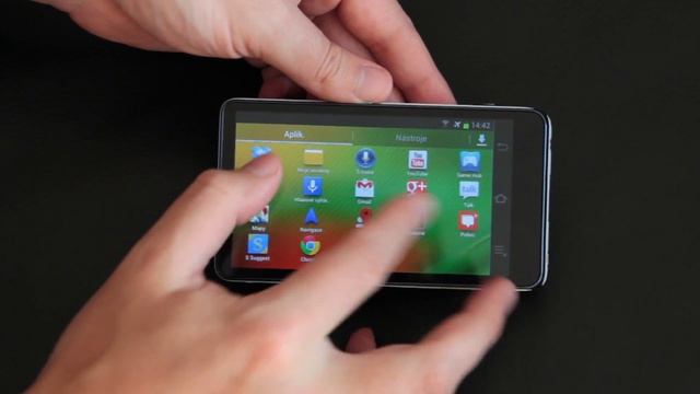 Samsung Galaxy Camera смотреть онлайн