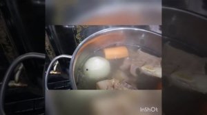 Суп с говядиной на домашней лапше.