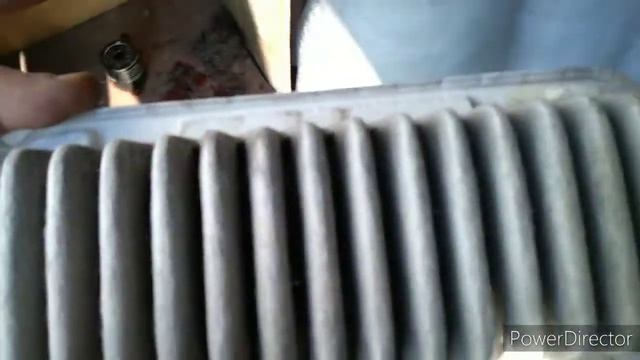 Как правильно заменить воздушный фильтр Toyota